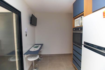 Casa à venda com 180m², 3 quartos e 2 vagas Casa à venda com 180m², 3 quartos e 2 vagasCozinha