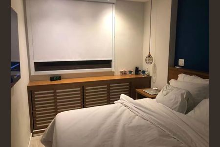 Quarto de apartamento para alugar com 2 quartos, 70m² em Barra da Tijuca, Rio de Janeiro