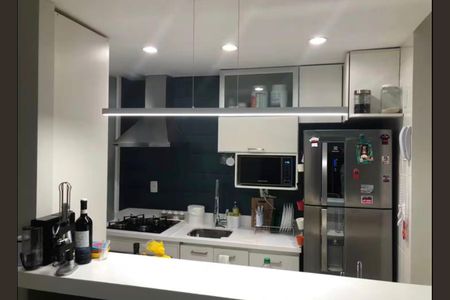 Cozinha de apartamento para alugar com 2 quartos, 70m² em Barra da Tijuca, Rio de Janeiro