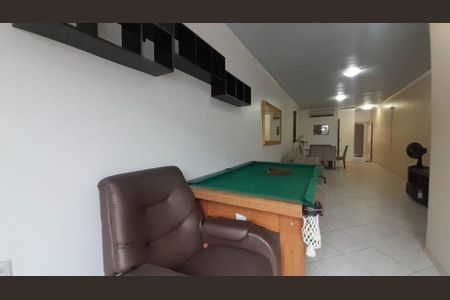 Casa para alugar com 120m², 2 quartos e sem vaga Casa para alugar com 120m², 2 quartos e sem vagaSala