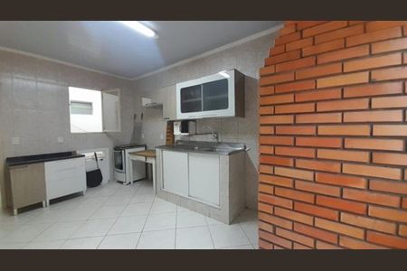 Casa para alugar com 120m², 2 quartos e sem vaga Casa para alugar com 120m², 2 quartos e sem vagaCozinha