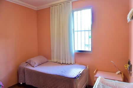 Apartamento à venda com 88m², 3 quartos e 2 vagasQuarto 2