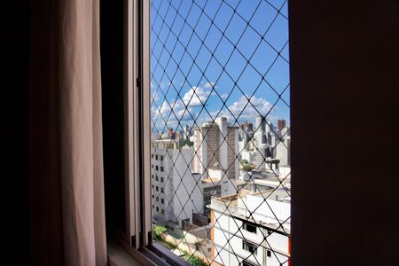 Apartamento à venda com 88m², 3 quartos e 2 vagasSuíte - Janela