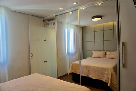 Apartamento à venda com 88m², 3 quartos e 2 vagasSuíte