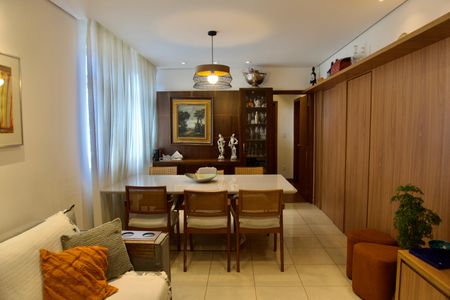 Apartamento à venda com 88m², 3 quartos e 2 vagasSala