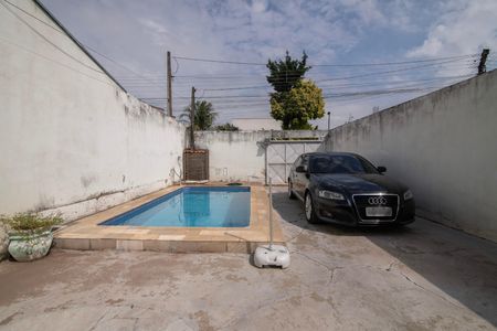 Casa para alugar com 142m², 2 quartos e 8 vagas Casa para alugar com 142m², 2 quartos e 8 vagasPiscina