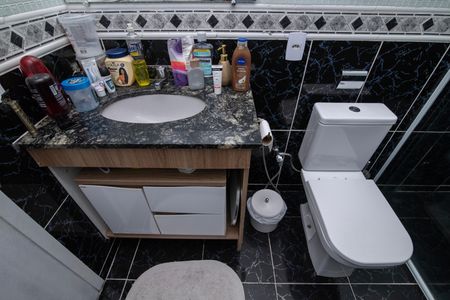 Casa para alugar com 142m², 2 quartos e 8 vagasBanheiro