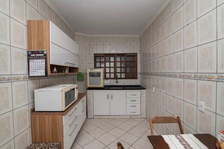 Casa para alugar com 142m², 2 quartos e 8 vagasCozinha