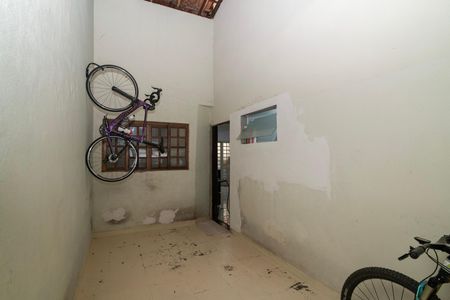 Casa para alugar com 142m², 2 quartos e 8 vagas Casa para alugar com 142m², 2 quartos e 8 vagasGaragem