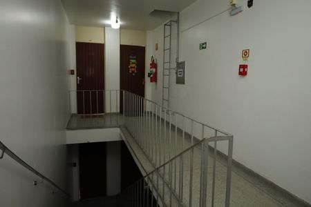 Apartamento à venda com 49m², 2 quartos e 1 vagaÁrea comum - Saguão do andar
