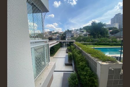 Apartamento à venda com 71m², 2 quartos e 2 vagasVista