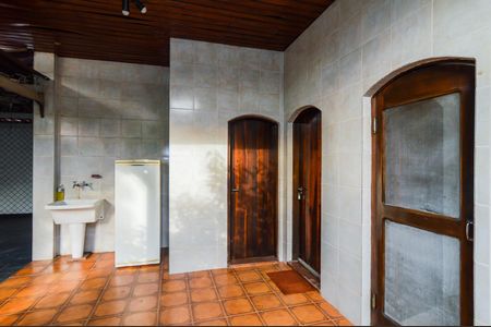 Casa para alugar com 361m², 3 quartos e 10 vagasÁrea de Serviço