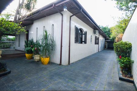 Casa para alugar com 361m², 3 quartos e 10 vagasGaragem