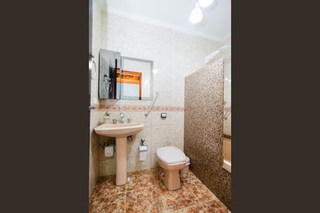 Casa para alugar com 361m², 3 quartos e 10 vagasBanheiro da Suíte