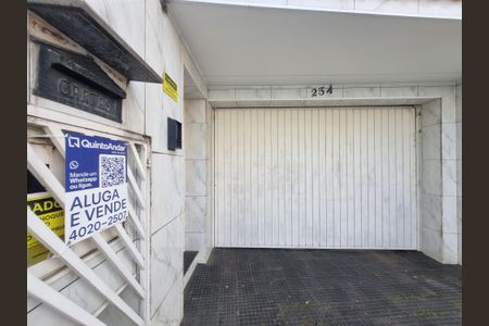 Casa para alugar com 361m², 3 quartos e 10 vagasPlaca