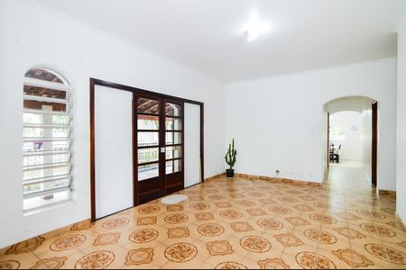 Casa para alugar com 361m², 3 quartos e 10 vagasSala