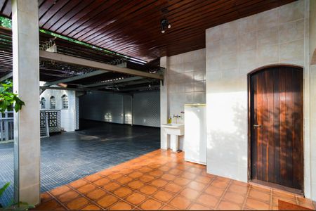 Casa para alugar com 361m², 3 quartos e 10 vagasÁrea de Serviço