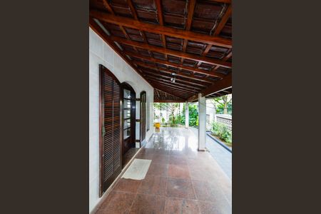 Varanda da Sala de casa à venda com 3 quartos, 361m² em Jardim do Papai, Guarulhos