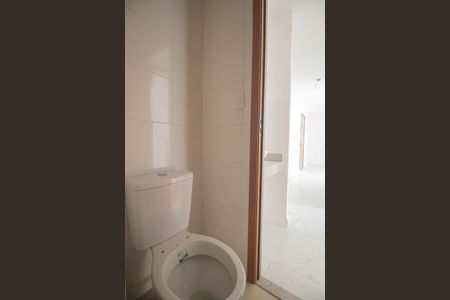 Apartamento para alugar com 47m², 2 quartos e sem vagaBanheiro