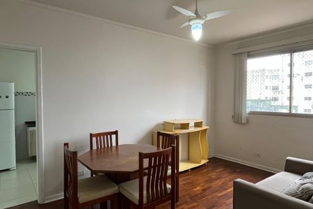 Sala de apartamento para alugar com 1 quarto, 92m² em Boqueirão, Santos
