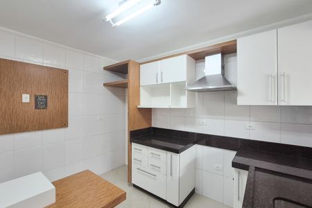 Apartamento à venda com 66m², 2 quartos e 1 vagaCozinha