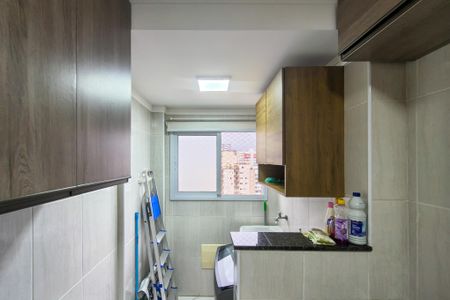 Apartamento para alugar com 72m², 2 quartos e 1 vagaÁrea de Serviço
