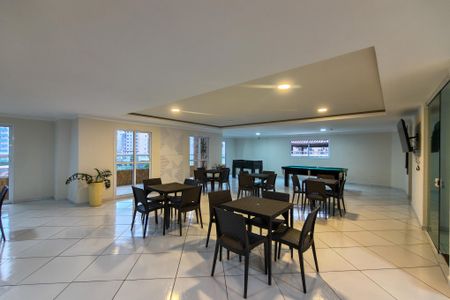 Apartamento para alugar com 72m², 2 quartos e 1 vagaÁrea comum - Salão de festas