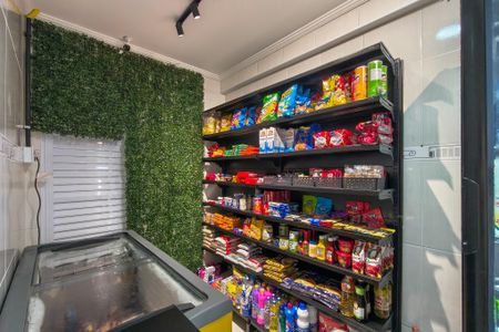 Apartamento para alugar com 72m², 2 quartos e 1 vagaMarket