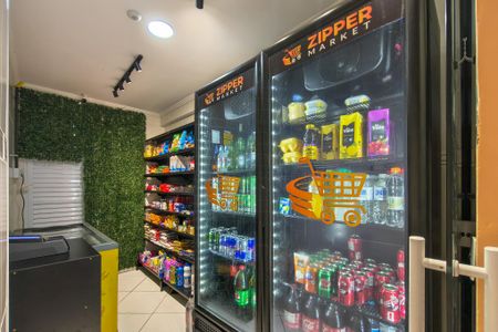 Apartamento para alugar com 72m², 2 quartos e 1 vagaMarket