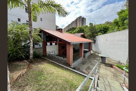 Apartamento à venda com 55m², 2 quartos e 1 vagaÁrea comum - Churrasqueira