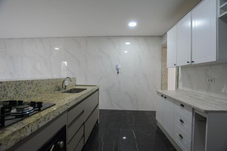 Cozinha de casa à venda com 3 quartos, 140m² em Jardim Olímpia, São Paulo