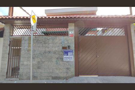 Casa à venda com 180m², 4 quartos e 1 vagaFachada