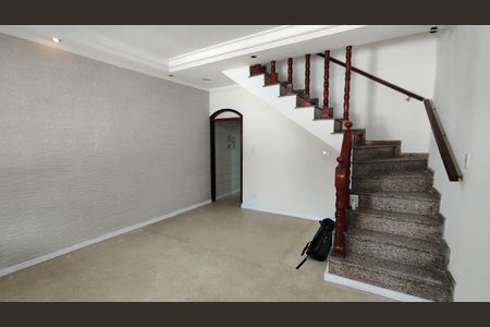 Sala de casa à venda com 4 quartos, 180m² em Guaianases, São Paulo