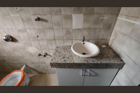 Casa à venda com 180m², 4 quartos e 1 vagaBanheiro social