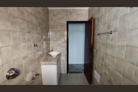 Casa à venda com 180m², 4 quartos e 1 vagaBanheiro da Suíte