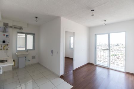 Sala  de apartamento para alugar com 2 quartos, 40m² em Vila Sul Americana, Carapicuíba