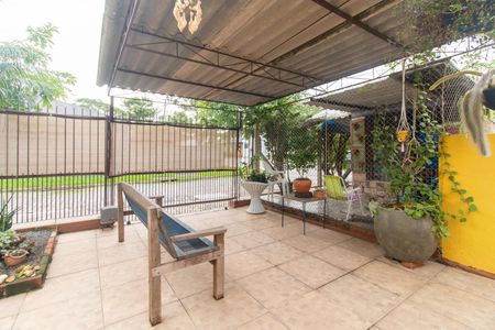 Casa à venda com 130m², 2 quartos e 2 vagasQuintal