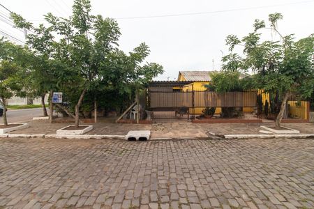 Casa à venda com 130m², 2 quartos e 2 vagasFachada