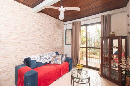 Sala de casa à venda com 2 quartos, 130m² em Restinga, Porto Alegre