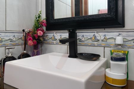 Casa à venda com 130m², 2 quartos e 2 vagasBanheiro