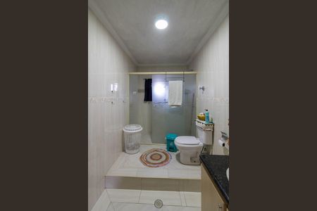 Casa à venda com 279m², 3 quartos e 2 vagasBanheiro 