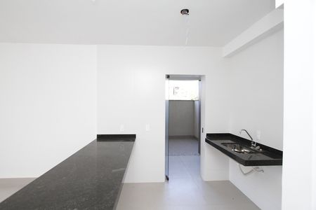 Apartamento à venda com 78m², 2 quartos e 2 vagasCozinha