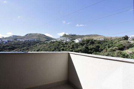Apartamento à venda com 78m², 2 quartos e 2 vagasVaranda da Sala