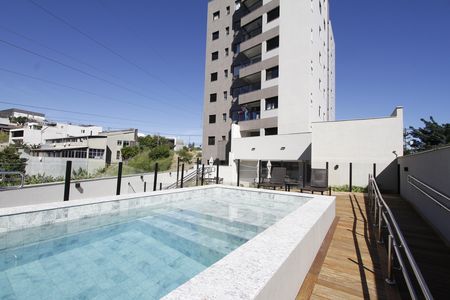 Apartamento à venda com 78m², 2 quartos e 2 vagasÁrea comum - Piscina