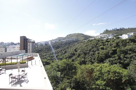 Apartamento à venda com 78m², 2 quartos e 2 vagasVista