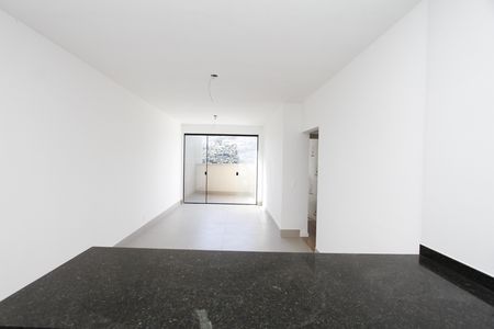Apartamento à venda com 78m², 2 quartos e 2 vagasSala