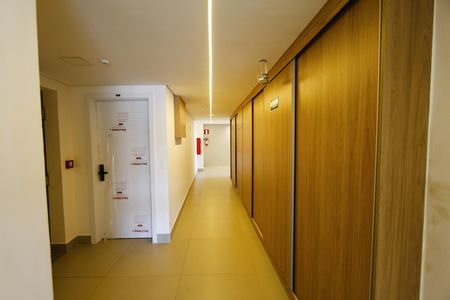 Apartamento à venda com 78m², 2 quartos e 2 vagasEntrada