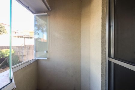 Varanda  de apartamento para alugar com 2 quartos, 56m² em Penha de França, São Paulo