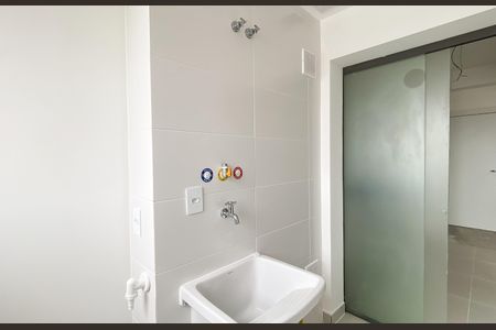 Apartamento à venda com 72m², 2 quartos e 1 vagaÁrea de Serviço