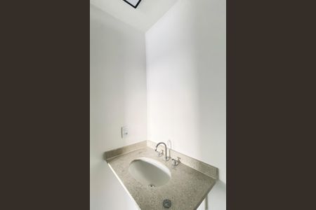 Apartamento para alugar com 72m², 2 quartos e 1 vaga Apartamento para alugar com 72m², 2 quartos e 1 vagaBanheiro